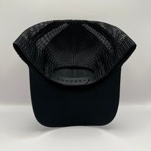 Load image into Gallery viewer, New Orleans Saints Black Trucker Hat