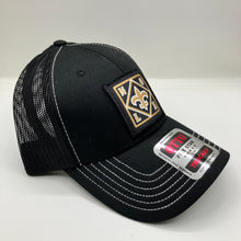 Load image into Gallery viewer, New Orleans Saints Black Trucker Hat